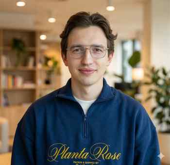 Владислав Шадринцев